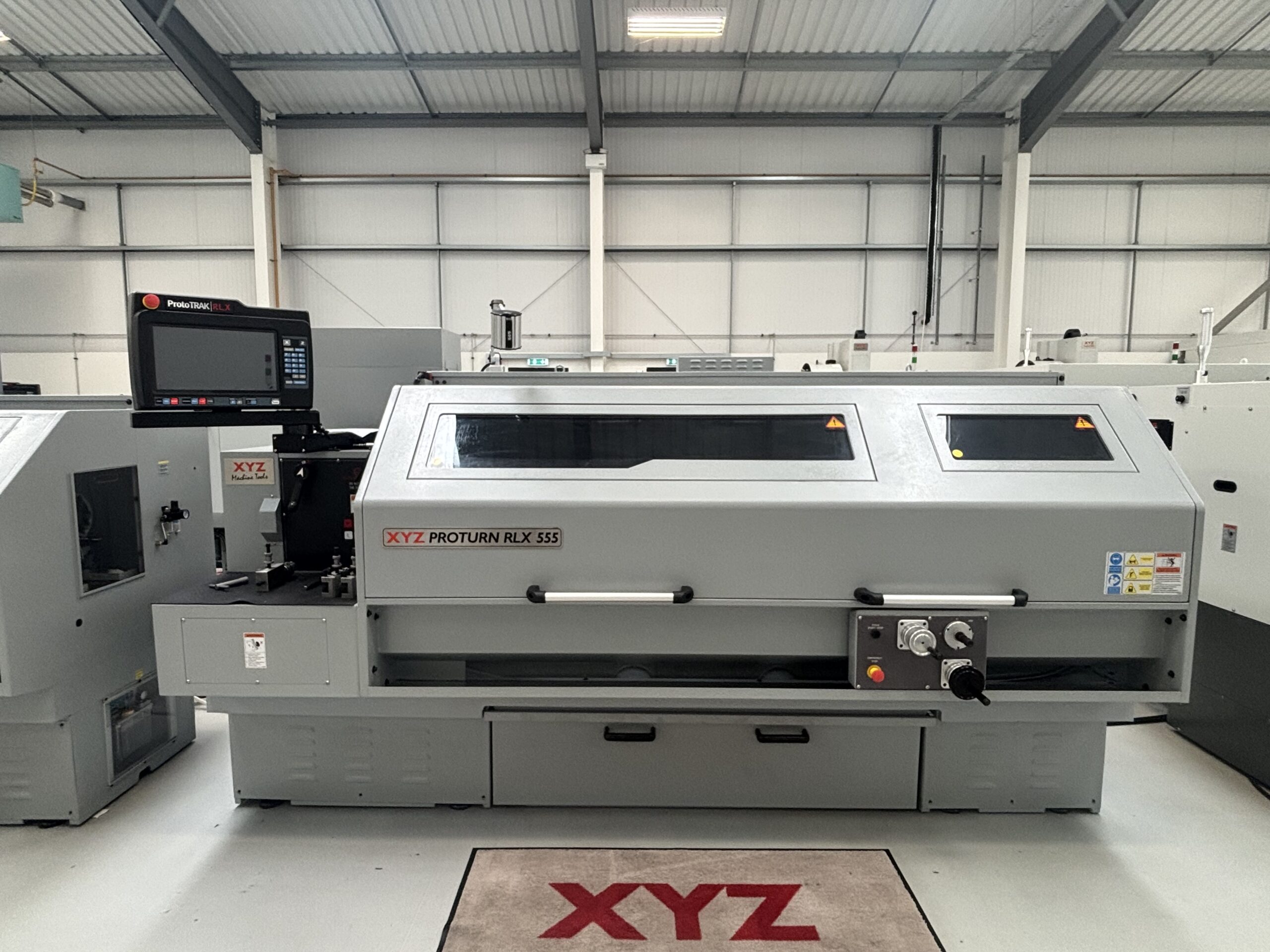 XYZ-1600-LR